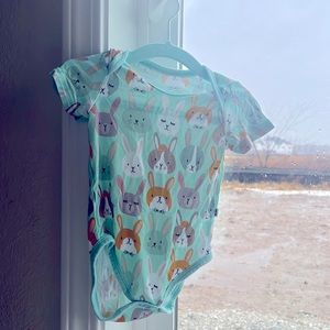 Little sleepies 6-12mo bodysuit BOHO BUNNIES